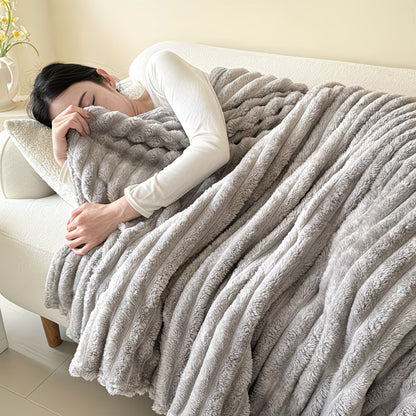 Faux Rabbit Fur Throw Blanket – Double-Layer, All-Season Comfort for Home & Outdoors